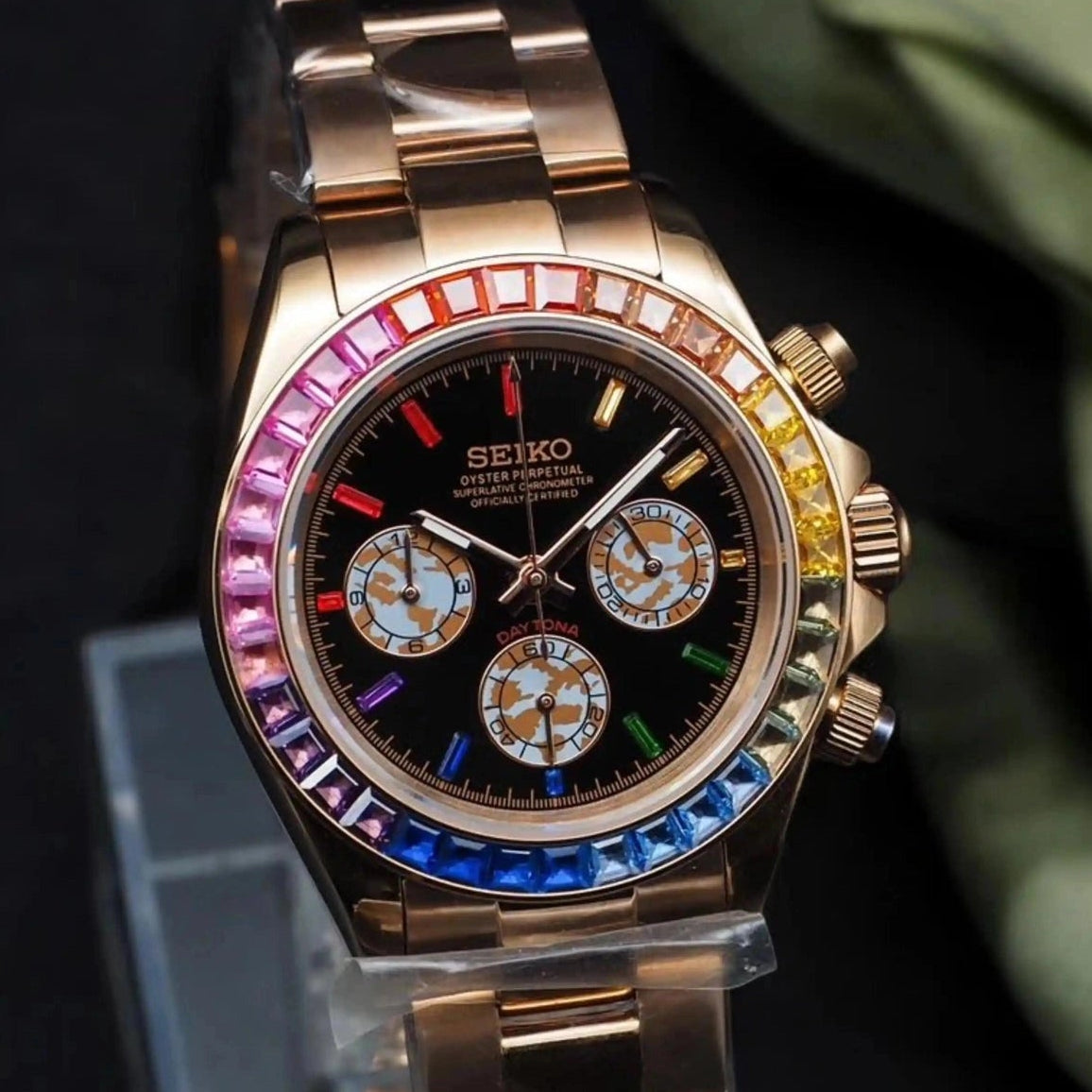 Seitona rose gold baguette with black dial