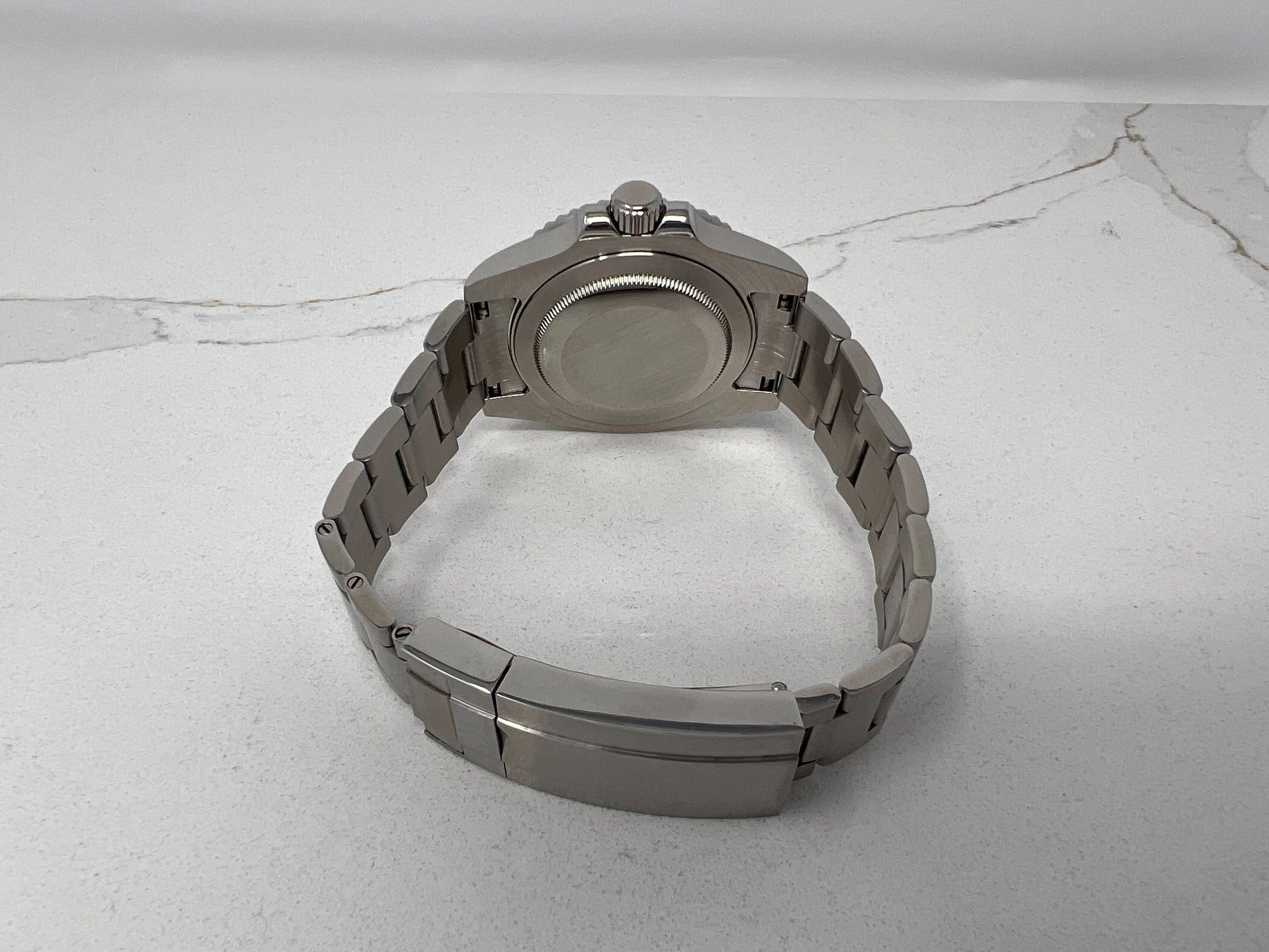Seiko Submariner - Iridescent Ocean Pearl | Custom Mod | Purple | Seiko Mod | Watch Mod | Mother of Pearl MOP | Men&#39;s Watch | Sub | Milsub