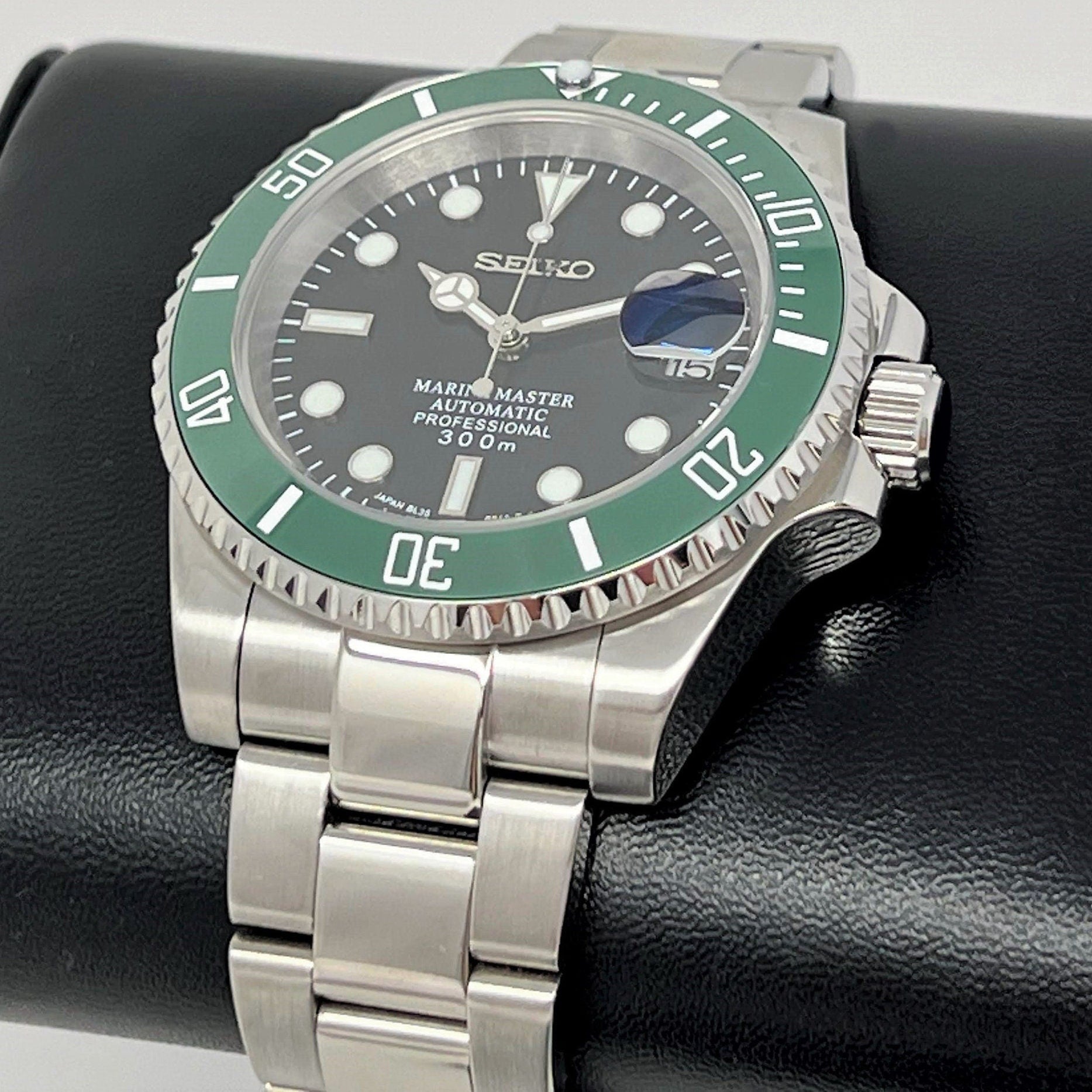 Seiko Emerald Submariner - Green and Black - Stainless Steel with Sapphire Crystal, NH35 Movement - Custom Build - Ready to Ship!