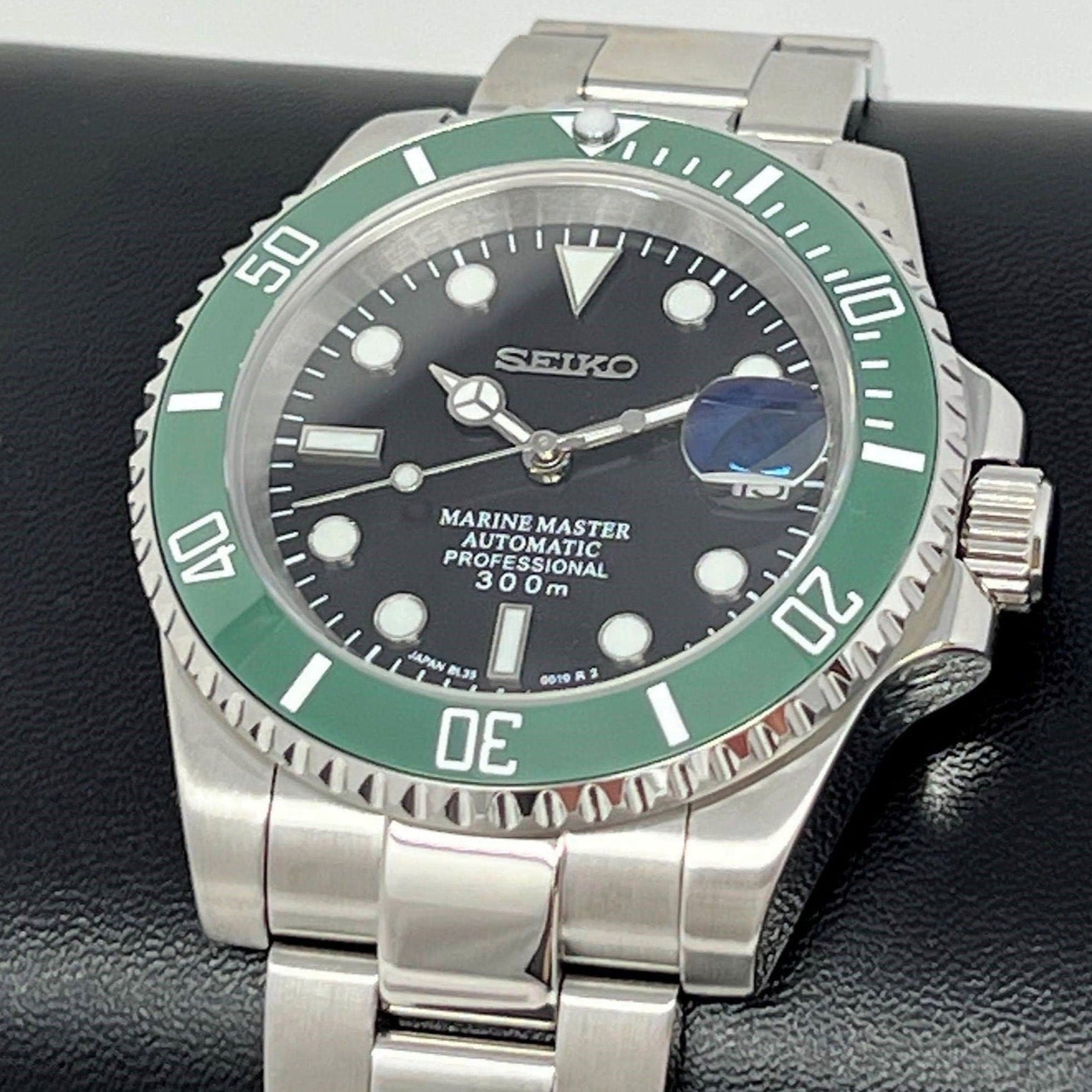 Seiko Emerald Submariner - Green and Black - Stainless Steel with Sapphire Crystal, NH35 Movement - Custom Build - Ready to Ship!