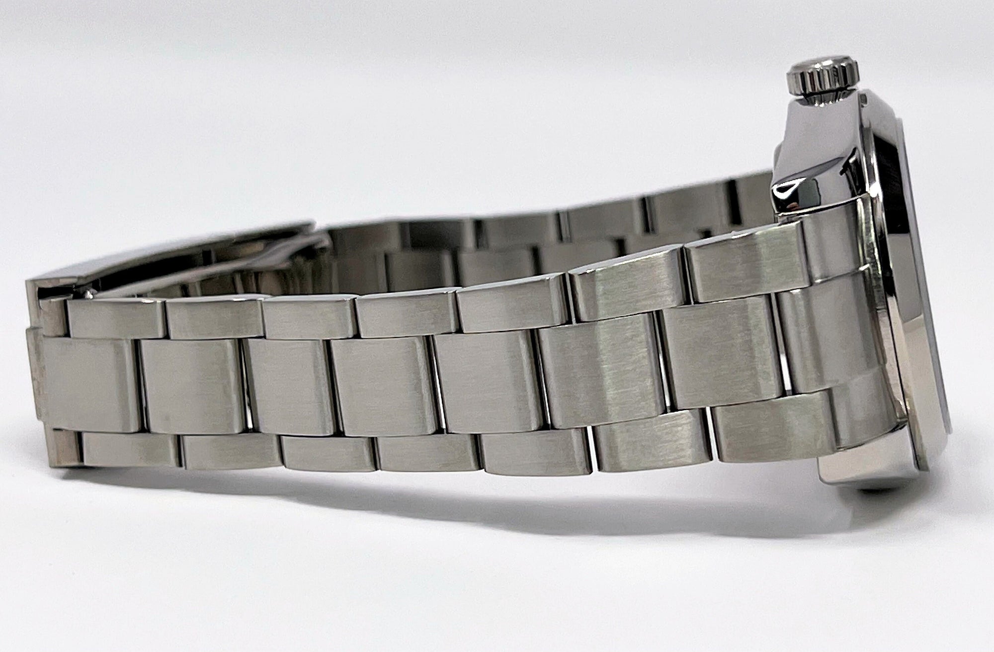 Seiko Explorer - Luxury Black -  36mm / 39mm - Stainless Steel - 36mm or 39mm - Automatic Watch - Custom Build - Ready to Ship!