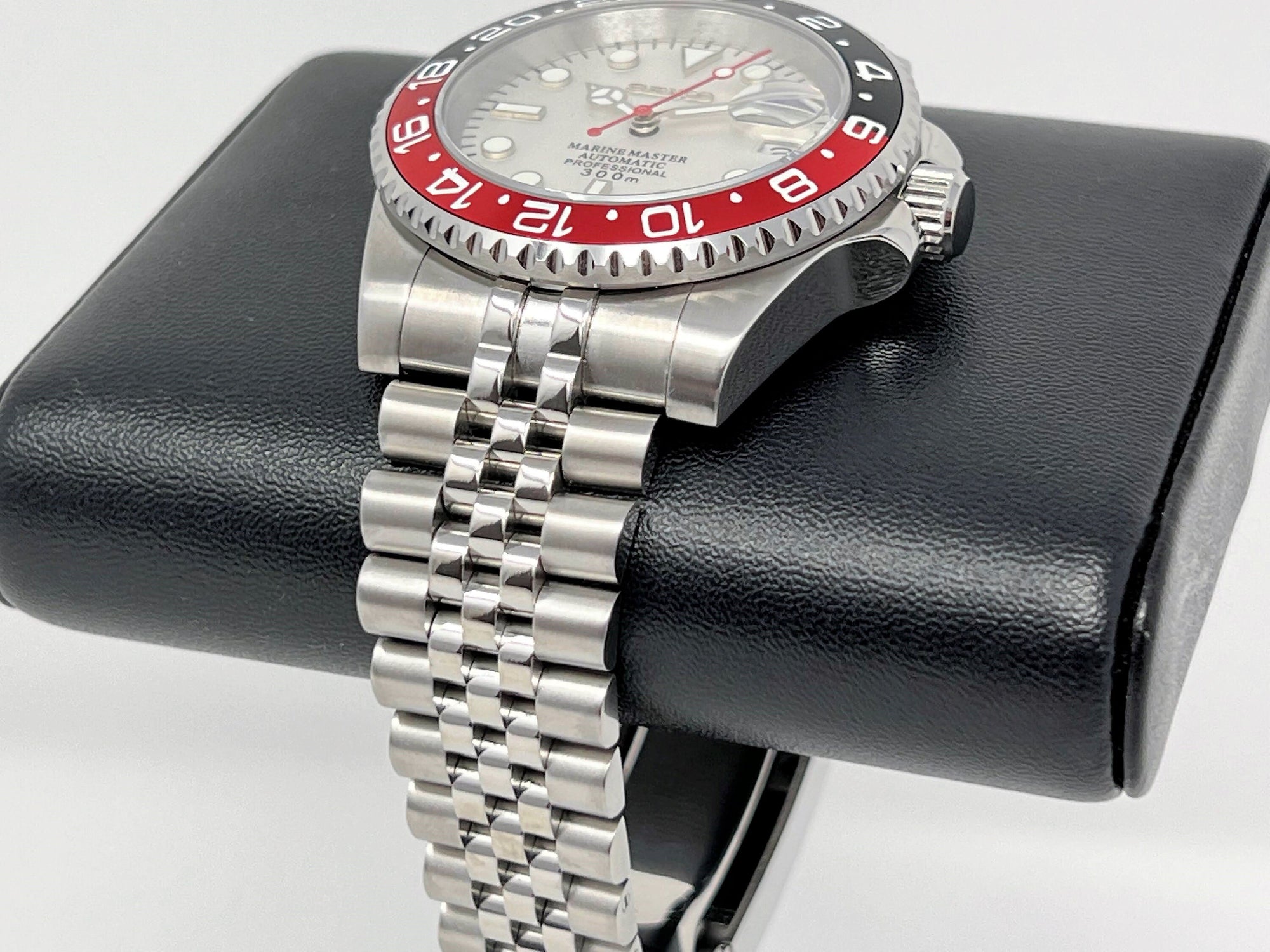 Seiko Polar White Coke GMT | Stainless Steel Sport Watch | Sapphire Crystal on Jubilee Bracelet | Seiko Mod | Watch Mod | Custom Watch