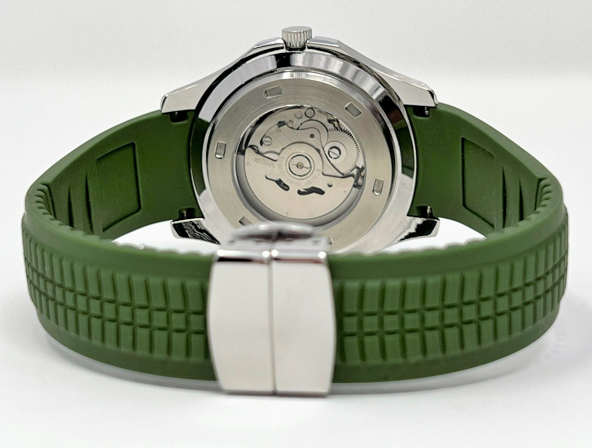 Seikonaut - Rare Green on Rubber - Modern Automatic Aqua Watch with Sapphire Crystal