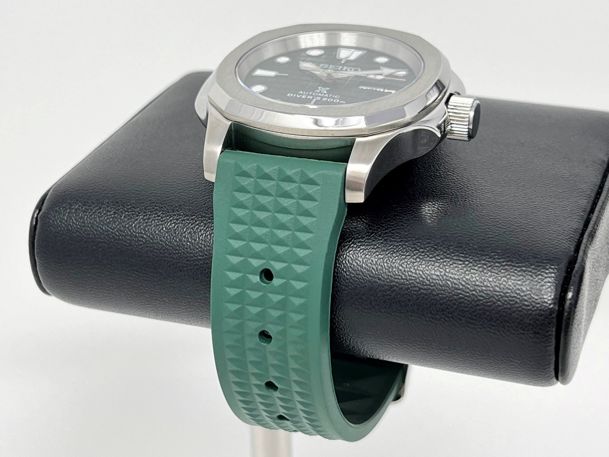 Seikonaut Green Modern Diver - Seiko Mod | Seiko Turtle Dial | NH36 Day Date Automatic | Rubber Dive Watch | Sport Watch | Men's Watch