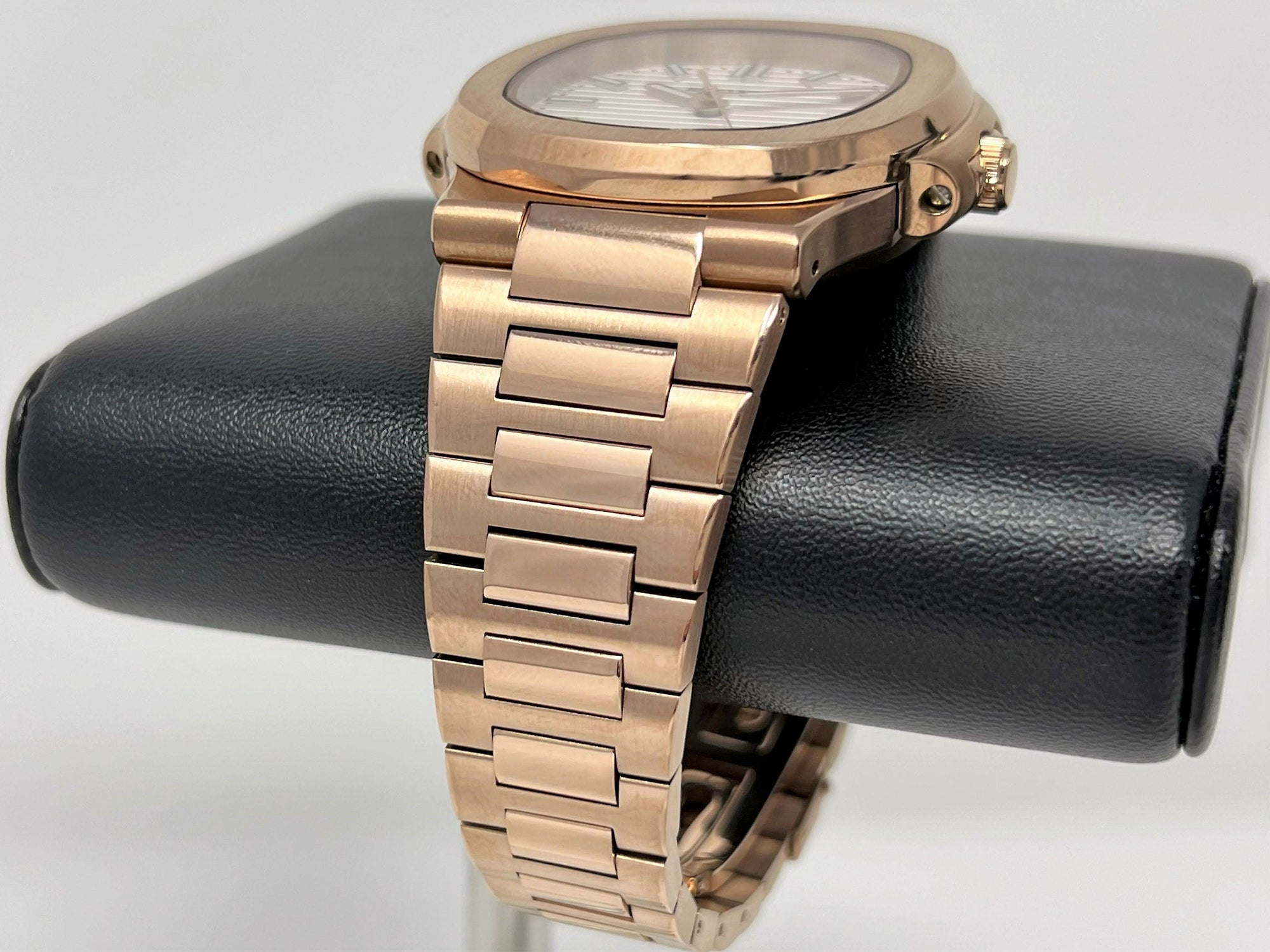 Seikonaut - White on Rose Gold - Modern Automatic Watch with Sapphire Crystal