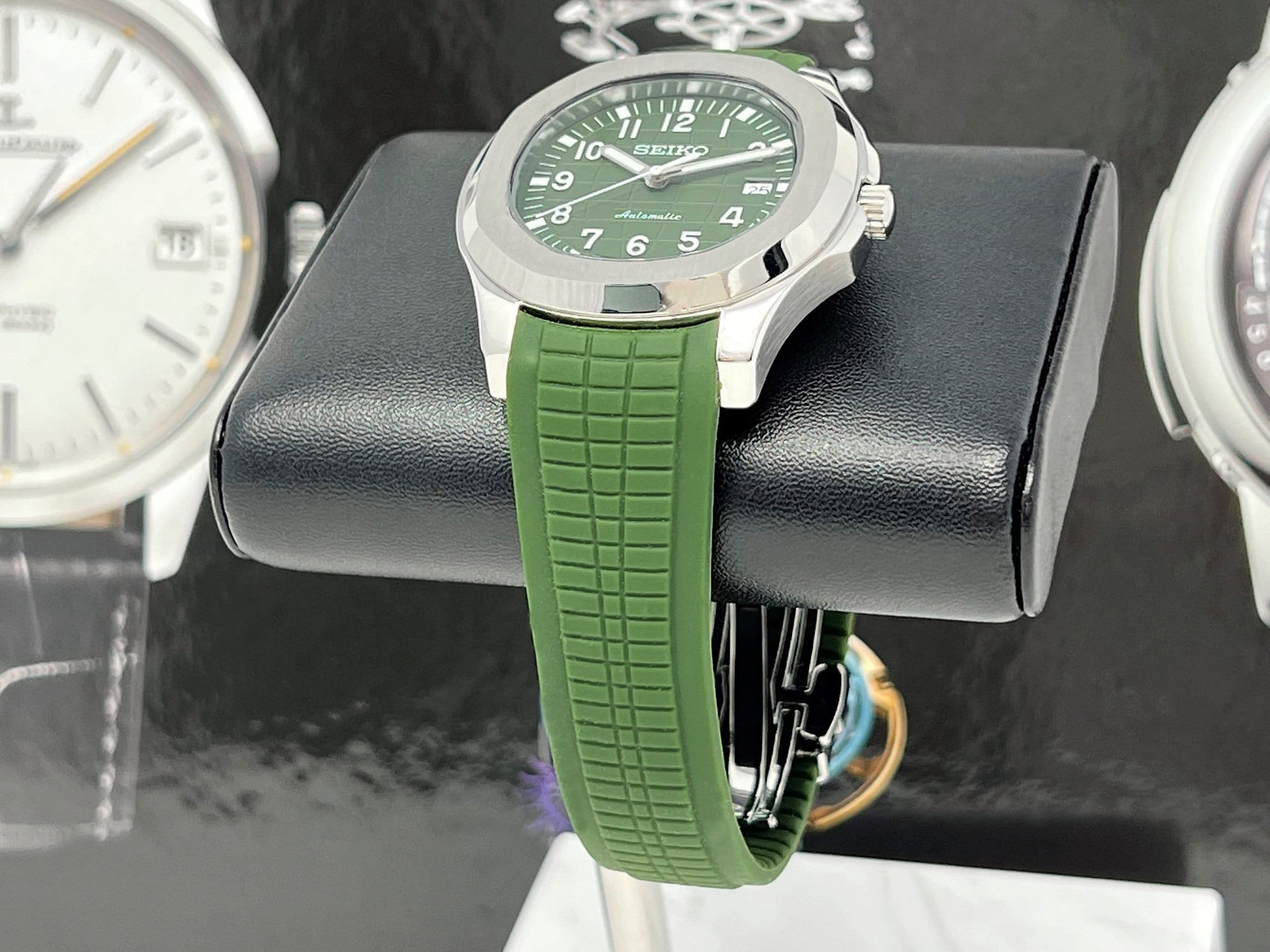 Seikonaut - Green on Rubber - Modern Automatic Sport Dress Watch | Sapphire Crystal | Khaki Tropical Green | Turtle Waffle | Jumbo | Olive