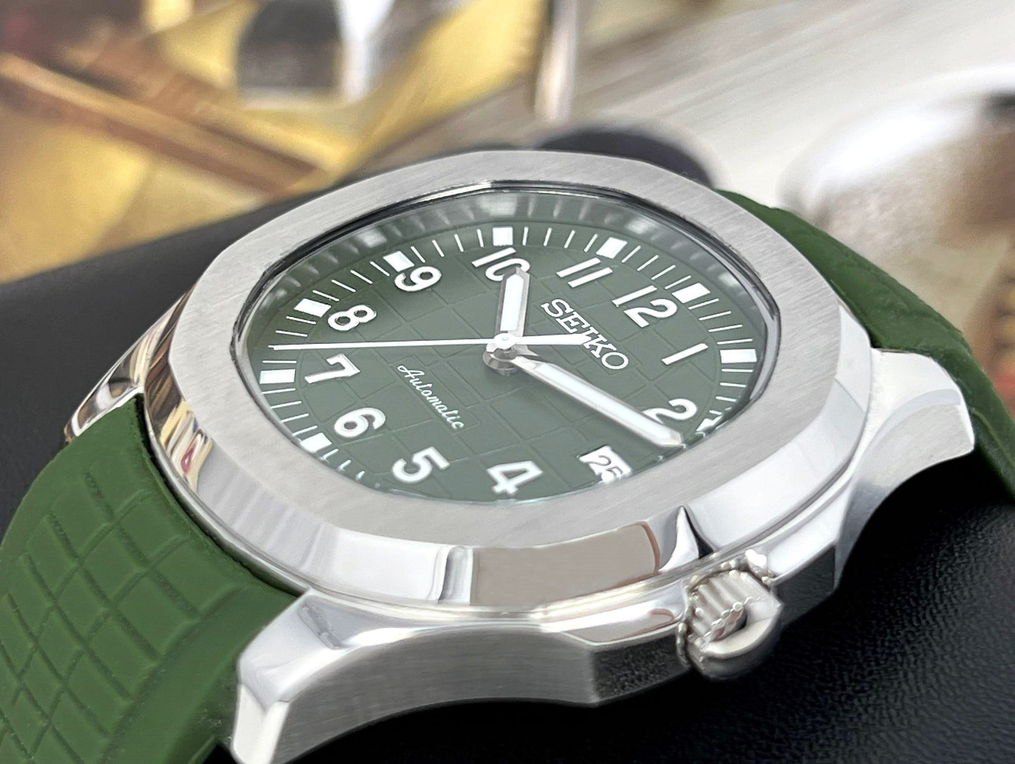 Seikonaut - Green on Rubber - Modern Automatic Sport Dress Watch | Sapphire Crystal | Khaki Tropical Green | Turtle Waffle | Jumbo | Olive