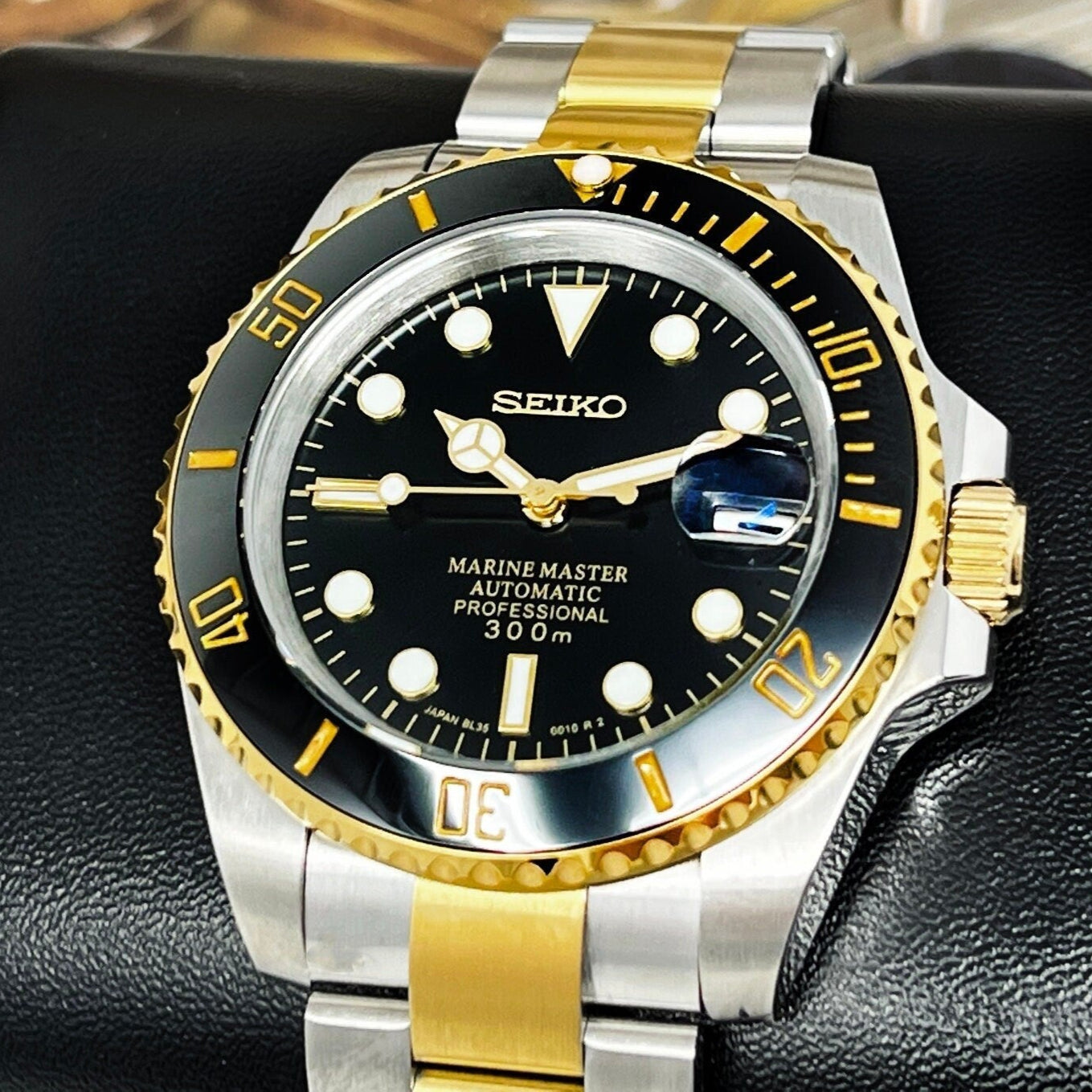 Seiko Black and Gold Submariner Mod | Two Tone | Sapphire Crystal | Steelsport Watch Mod | Ceramic Bezel | Custom | Yellow Gold Sub | Bluesy