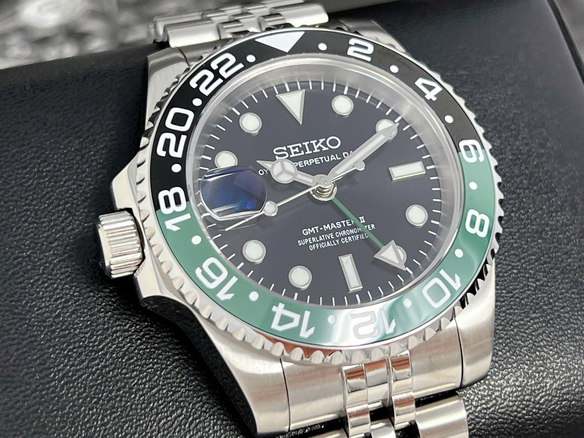 Seiko Sprite GMT 4 Hand - Left Hand - NH34 Automatic | Lefty | Master II | Riddler | Perpetual | Destro | South Paw | Jubilee Bracelet