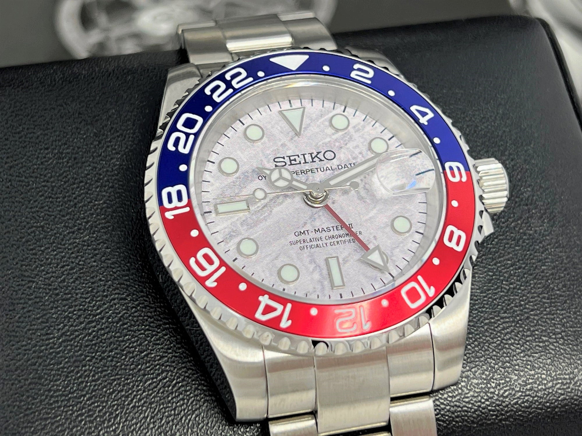 Seiko Meteorite GMT | 4 Hand Automatic Movement NH34 | Pepsi | 41mm | Multi Timezone  | Automatic Custom Watch | NH35 NH36 | Blue Red White