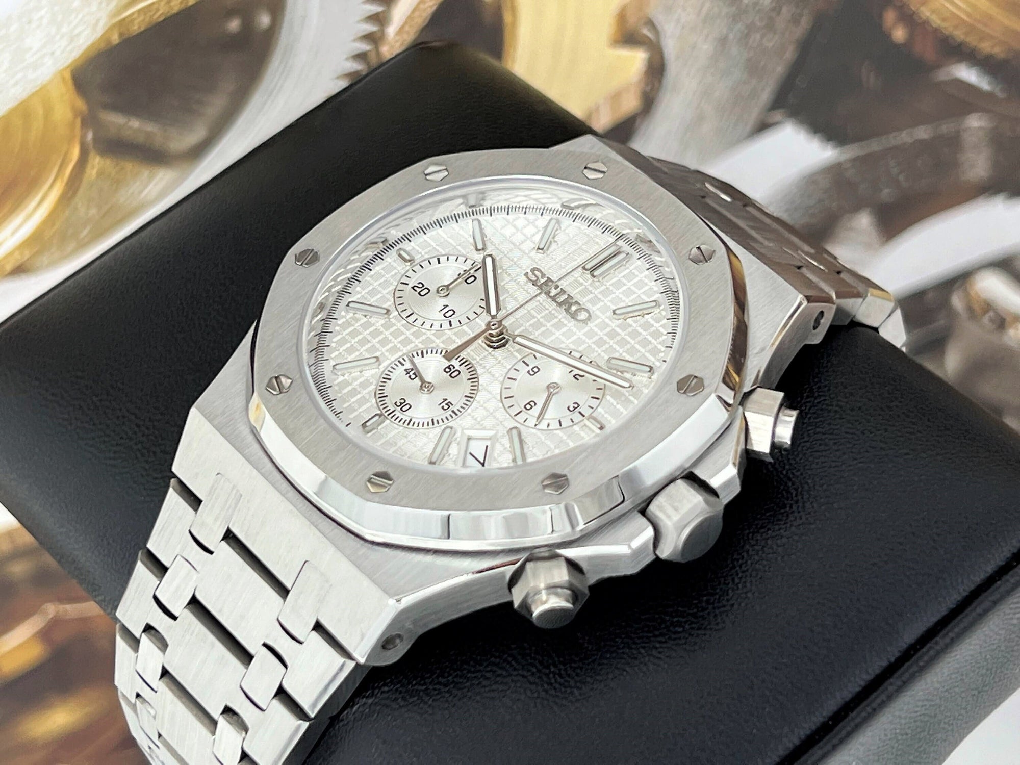 Seikoak Luxury Chronograph | White on Stainless Steel | Sport Watch 42mm | Royal | Oak | Waffle Dial | VK63 Wristwatch | Men's Watch