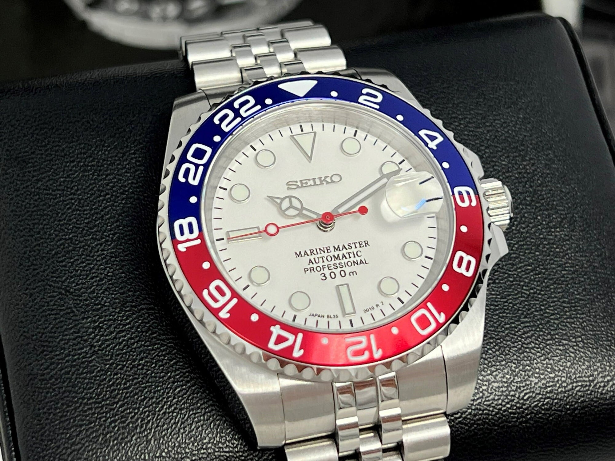 Seiko Polar White Pepsi GMT | Stainless Steel Sport Watch | Sapphire Crystal on Jubilee Bracelet | Seiko Mod | Watch Mod | Custom Watch