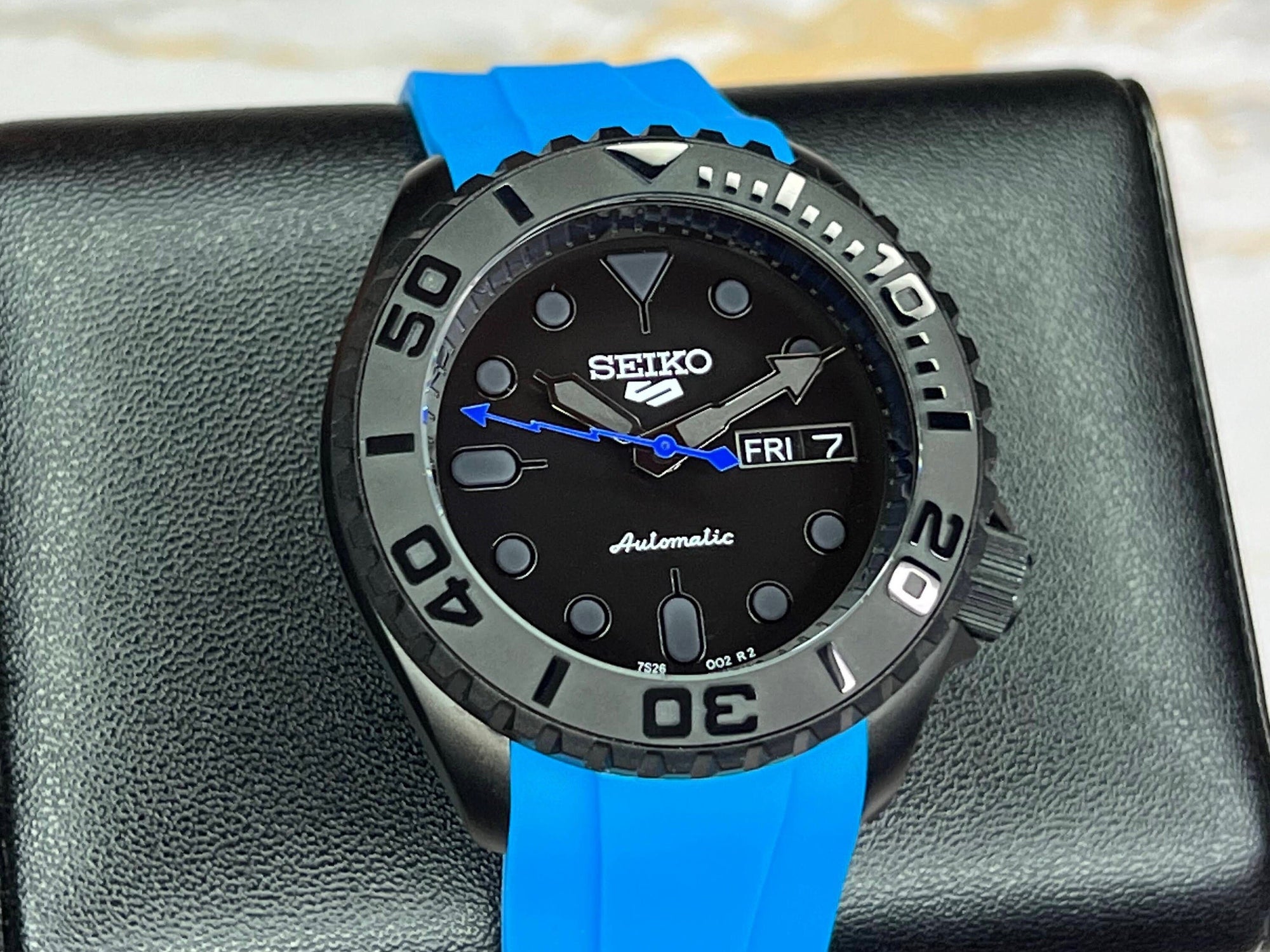 Custom Stealth Blackout Yachtmaster | SKX007 | Men's Watch | Dive Watch | Blue Rubber | Seiko Mod | 100M | Custom Mod | Watch Mod | Diver