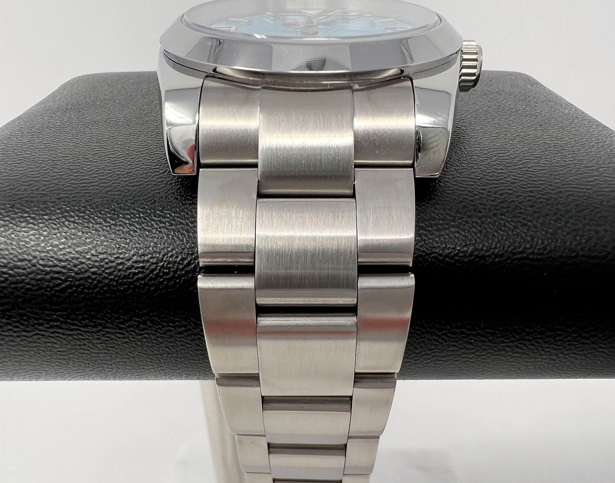 Seiko Explorer 36mm - Rare Tiffany Sky Blue - Stainless Steel - Automatic Watch - Custom Build - Ready to Ship!